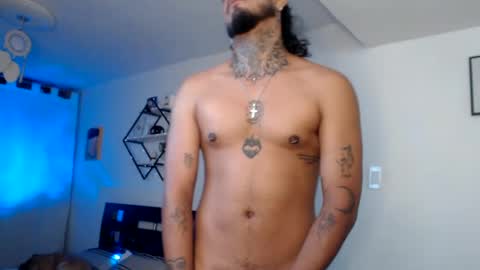 Snapshot of kaelsantos chatting on October 8, 7:09 pm online show from October 8, 7:09 pm