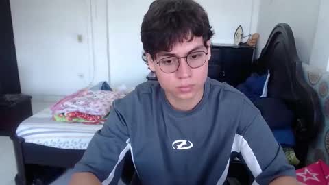 kafer online show from December 3, 6:30 pm