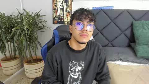 kai_storn online show from March 3, 11:39 am