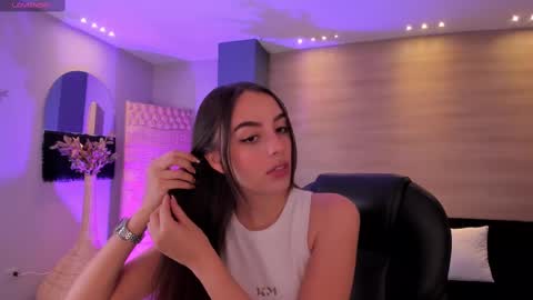 Snapshot of kaiaferreira chatting on February 25, 12:16 pm Kaia Ferreira online show from February 25, 12:16 pm