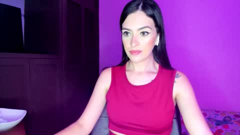 kaiahmont online show from December 5, 7:55 pm