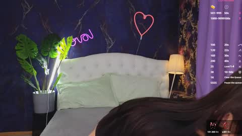 Snapshot of kaiasunshine chatting on March 9, 4:44 pm Kaia Monday Thursday FridaySaturdaySunday online show from March 9, 4:44 pm