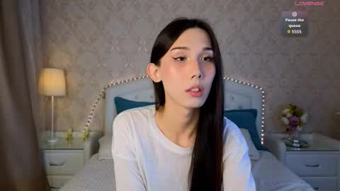 Snapshot of kaiasunshine chatting on October 19, 2:22 pm Kaia Monday Thursday FridaySaturdaySunday online show from October 19, 2:22 pm