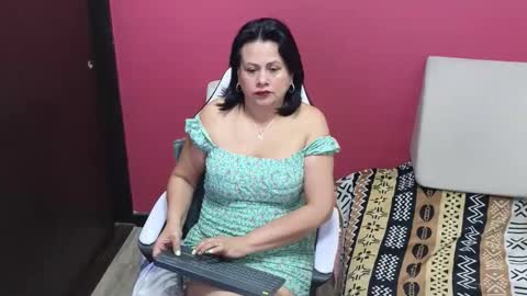 Snapshot of kaily_jonness chatting on September 21, 9:46 am kaily jonness online show from September 21, 9:46 am