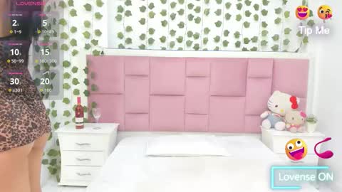 kelly online show from February 15, 11:09 am