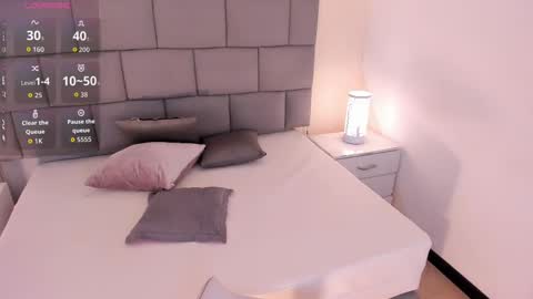 Kailyn online show from September 23, 3:33 am