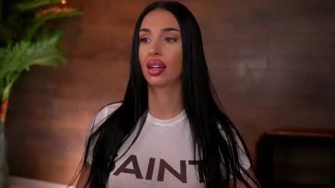 Kaira online show from December 14, 8:04 pm