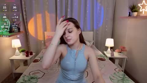 Snapshot of kaisajenner chatting on October 6, 8:37 pm Kaisa online show from October 6, 8:37 pm