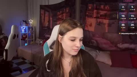 Snapshot of kaisajenner chatting on September 22, 8:57 pm Kaisa online show from September 22, 8:57 pm
