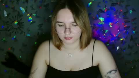 Kaitlin online show from September 20, 9:34 am