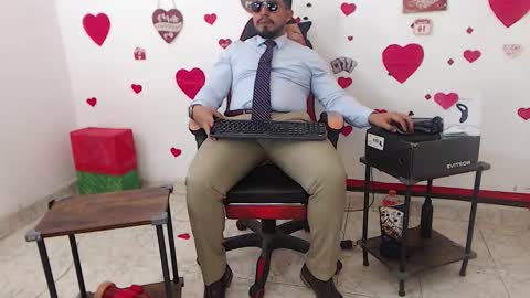 Kaleth online show from February 22, 5:44 am