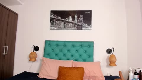 kalifa_latin online show from January 15, 8:06 pm