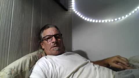 Snapshot of kalifornia91666 chatting on September 27, 3:21 pm kalifornia91666 online show from September 27, 3:21 pm