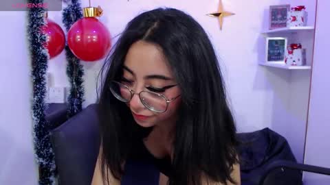 Kali online show from December 5, 7:44 pm