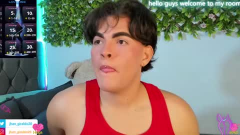 Snapshot of kami_22 chatting on March 4, 10:24 am camilo  independent model online show from March 4, 10:24 am