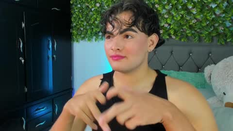 Snapshot of kami_22 chatting on February 18, 4:26 am camilo  independent model online show from February 18, 4:26 am