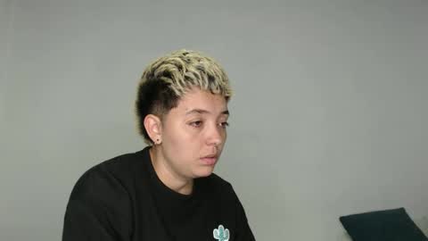 kammy   y   camila online show from March 28, 1:07 am