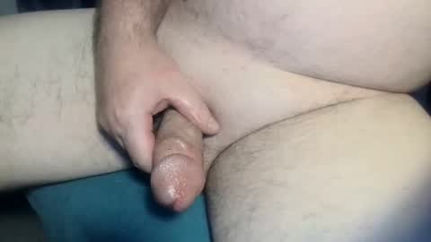 Snapshot of kamper_dude chatting on October 6, 2:07 am playful dude online show from October 6, 2:07 am