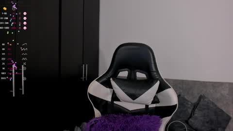 Ask me online show from April 1, 4:46 am