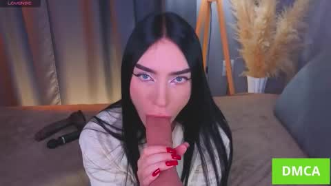 Snapshot of kanyesbabyyy chatting on October 13, 8:16 am Agata online show from October 13, 8:16 am