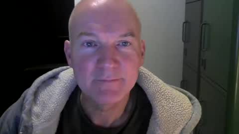 Robbie online show from January 4, 6:41 am