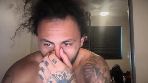 kaptanhook9 online show from April 15, 2:42 pm