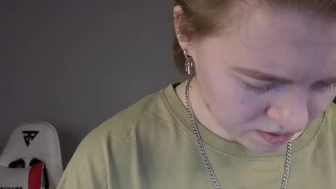 Karen online show from March 25, 9:27 am