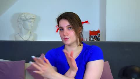 Karen online show from January 18, 7:06 am