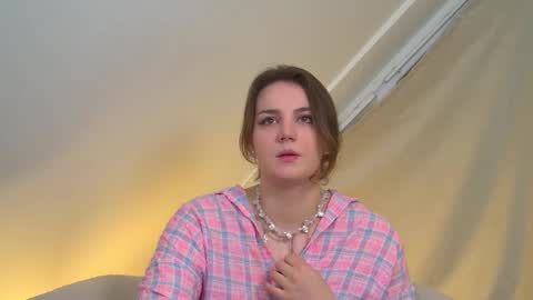 Karen online show from November 26, 6:48 pm