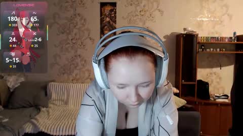 Snapshot of karicynthia chatting on October 18, 4:55 pm Lisa Backler online show from October 18, 4:55 pm