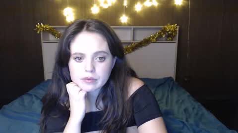 Snapshot of karina_unreal chatting on December 28, 4:09 pm karina_unreal online show from December 28, 4:09 pm