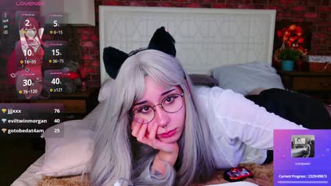 Karina Hayes online show from January 25, 11:11 pm