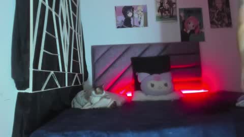 KARINNA  RAVEN online show from December 2, 12:42 am