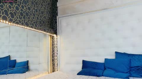 KARISSIA online show from March 12, 6:39 am