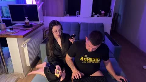 karl_and_klara online show from May 28, 7:12 pm