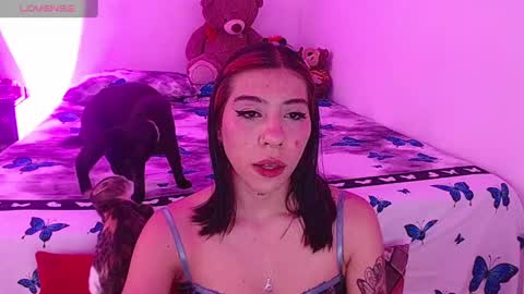 Snapshot of karla0524 chatting on September 19, 1:54 am KARLA online show from September 19, 1:54 am