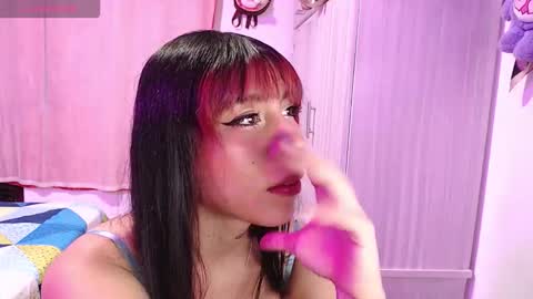 Snapshot of karla0524 chatting on October 12, 2:37 am KARLA online show from October 12, 2:37 am