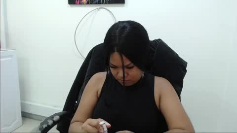 karla_cg online show from April 15, 3:59 pm