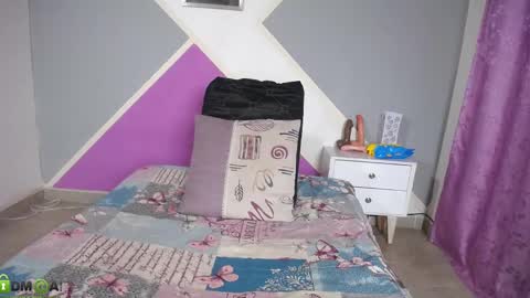 Karla online show from March 3, 2:17 pm