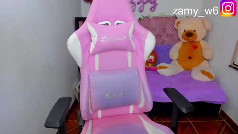 karla online show from November 28, 5:15 am