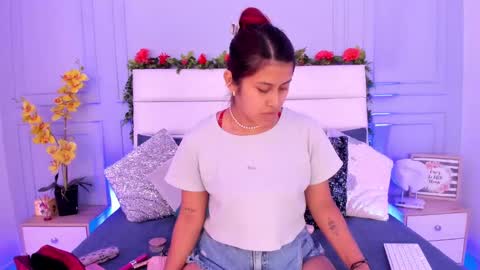 Snapshot of karla_gonzaless chatting on March 10, 7:07 pm Karla Gonzaless online show from March 10, 7:07 pm