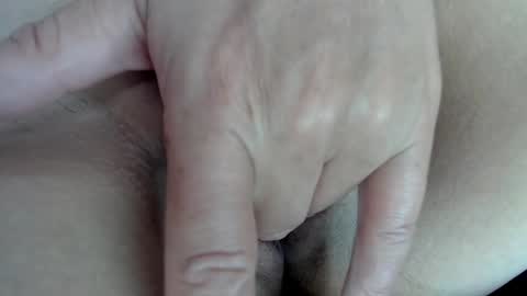 Snapshot of karlye_hot chatting on February 15, 10:22 am KARLYE online show from February 15, 10:22 am