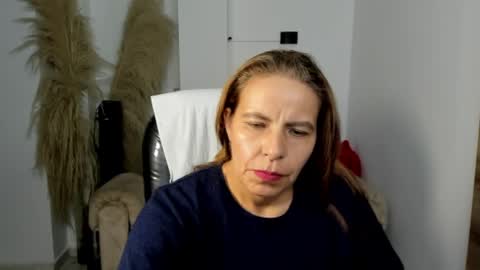 KARLYE online show from April 5, 1:35 am