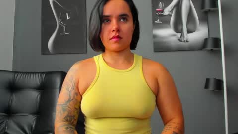   online show from May 8, 4:01 pm