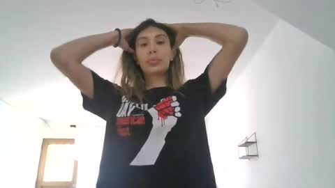 karol28g online show from July 13, 7:50 pm