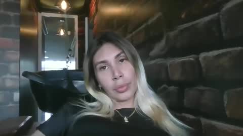karol28g online show from March 2, 7:12 pm