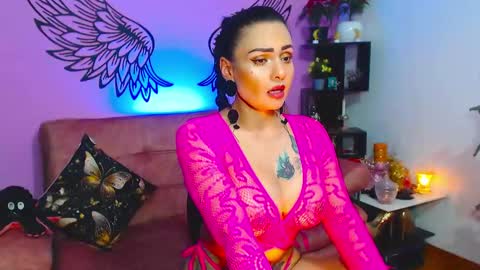 Snapshot of karol_kennedy chatting on January 14, 6:02 am Karol Kenedy online show from January 14, 6:02 am