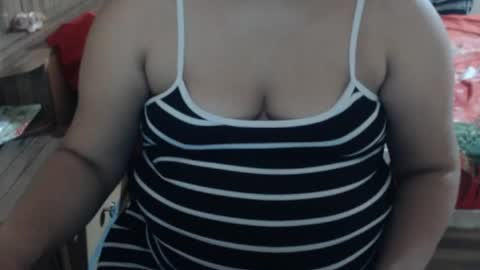 karolbb21 online show from April 25, 12:51 pm