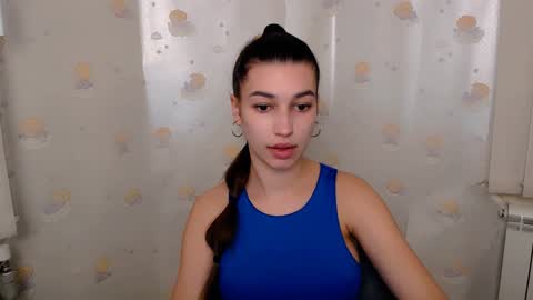 Snapshot of karolinamex_ chatting on February 8, 10:07 am Karolina online show from February 8, 10:07 am