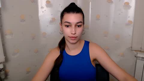 Snapshot of karolinamex_ chatting on February 8, 1:11 pm Karolina online show from February 8, 1:11 pm